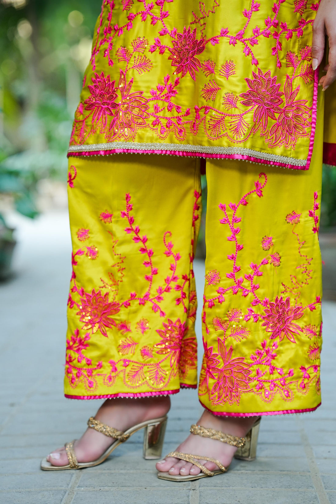 Amna Khurram D-02 Ready to wear Silk Collection