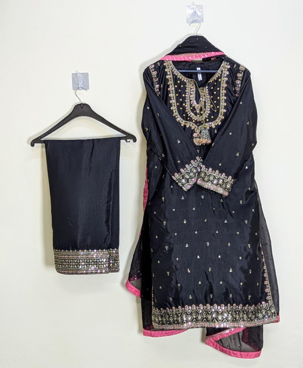 Amna Khurram SAIMA B AS SEP 04 Black Ready to wear Silk