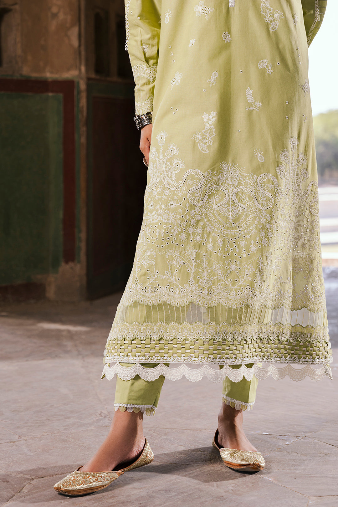 Zellbury WUS25E30828 Chikankari Collection 25'