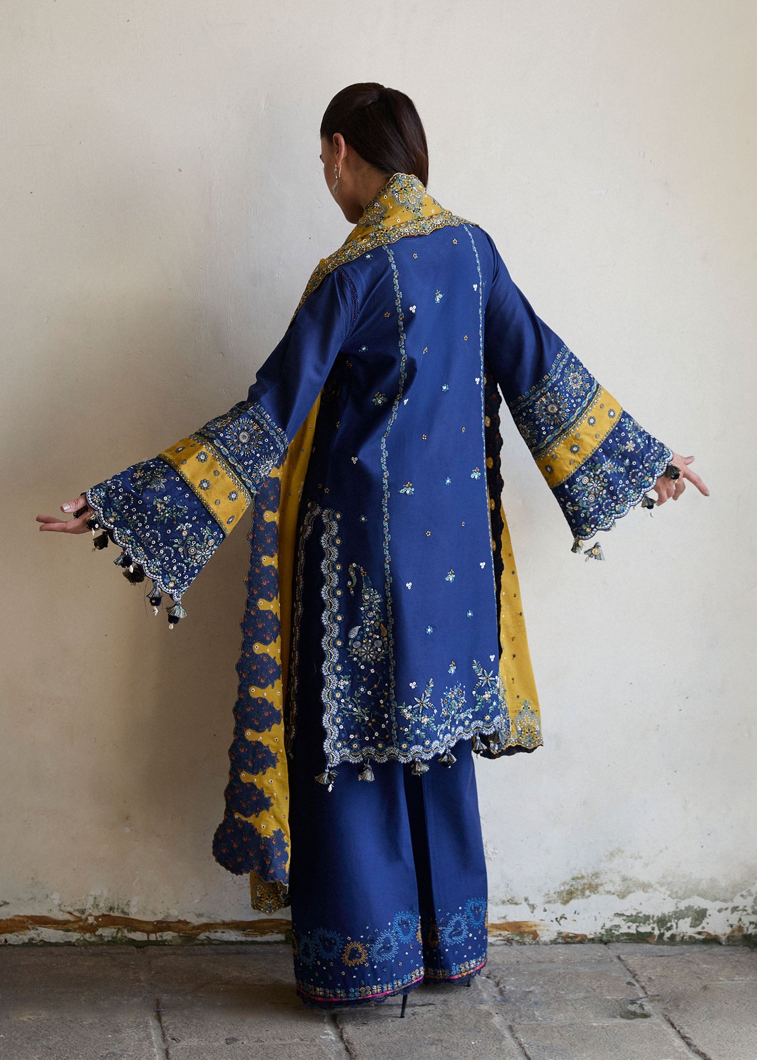 Hussain Rehar Riviera Luxury Lawn'25
