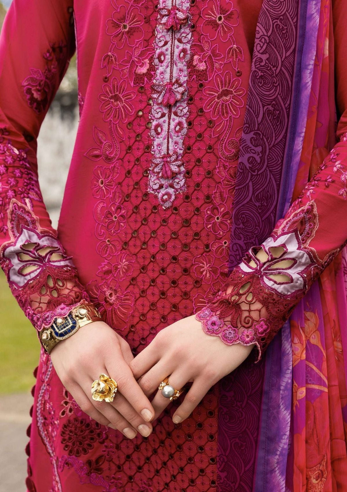 Mushq D-14 Dreamy Whirl Manaram Luxury Lawn'25