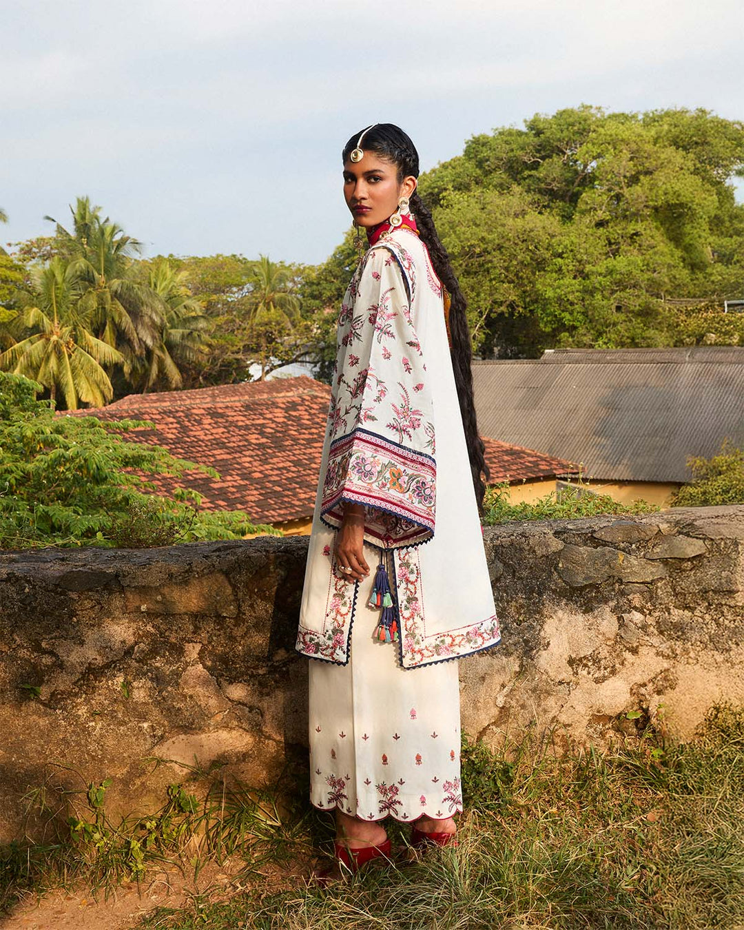 Jugnu Tibet Luxury Lawn Collection 25