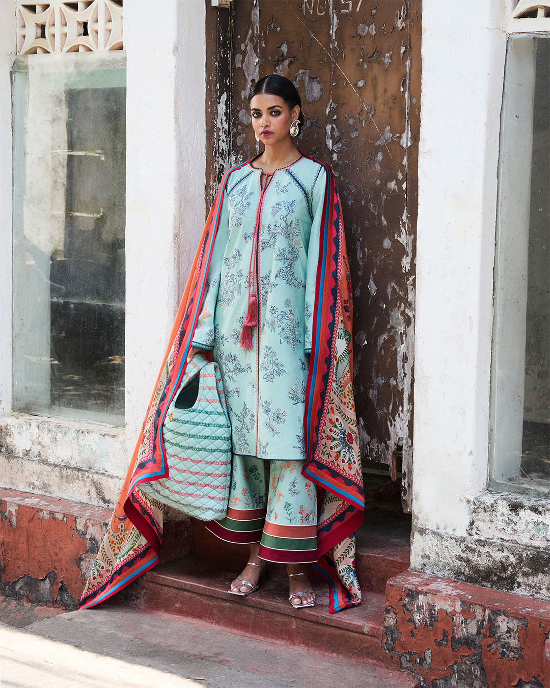 Jugnu Neelum Luxury Lawn Collection 25
