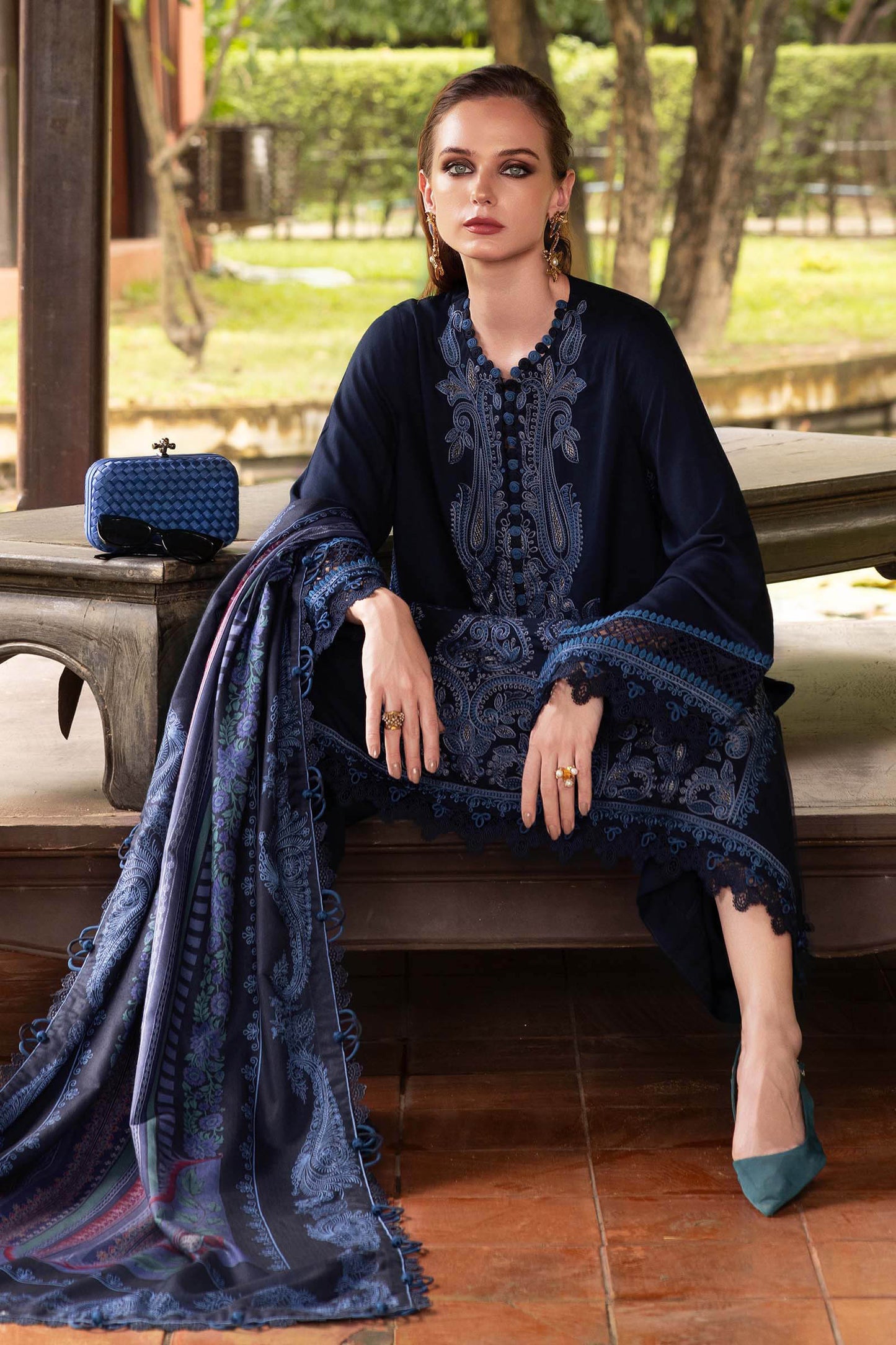 Maria b Mprints 3B Unstitched Embroidered Twill Linen 25'