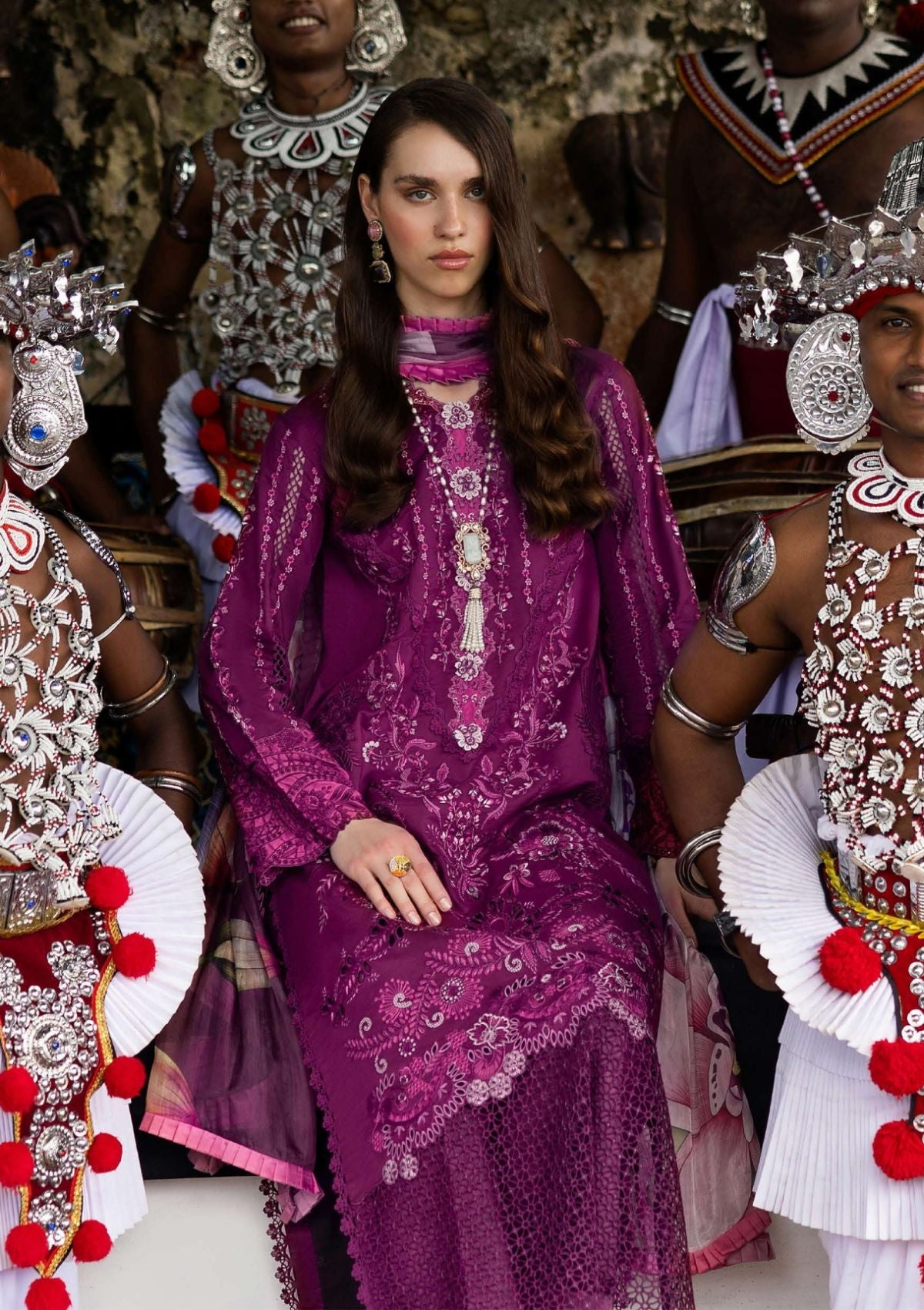 Mushq D-05 Eternal Beat Manaram Luxury Lawn'25