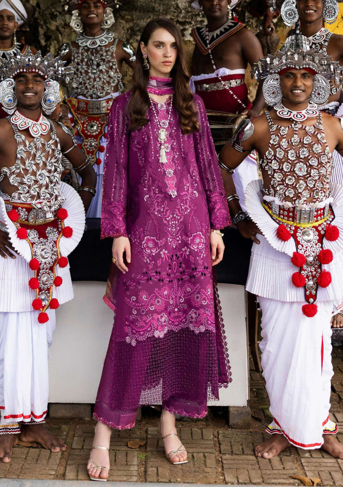 Mushq D-05 Eternal Beat Manaram Luxury Lawn'25