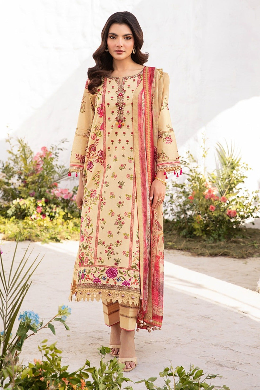 M.Basics By Maria B 05-A Lawn Vol-01 Collection