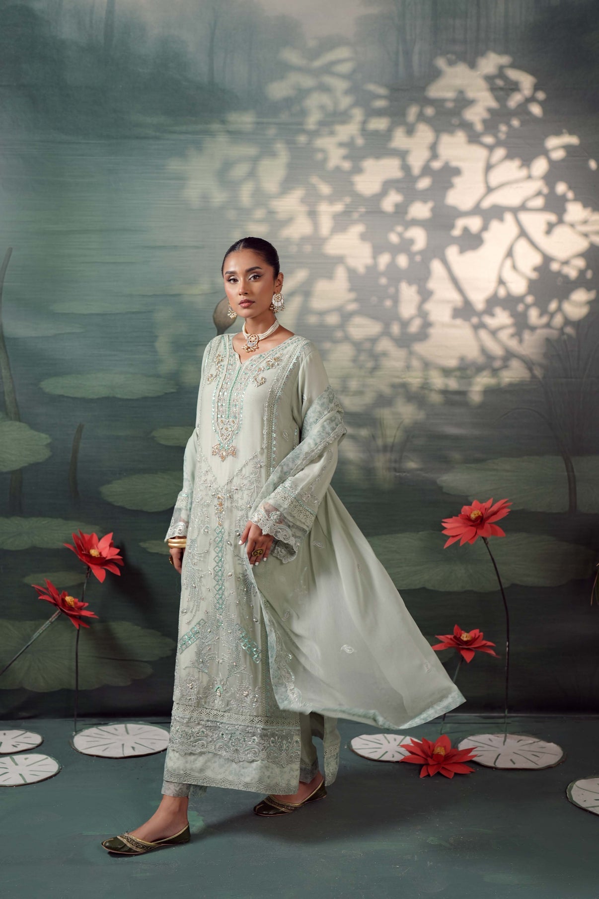 Guzel Alva – Silvaana Chiffon Luxury Wear Collection 25