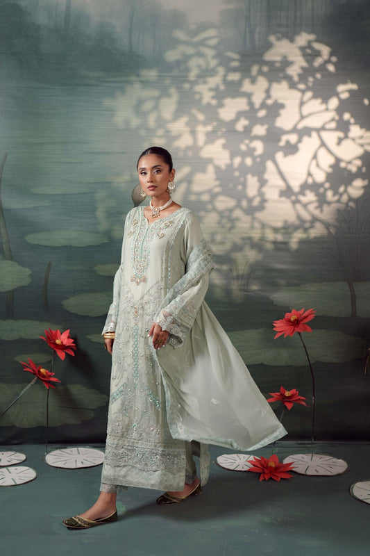 Guzel Alva – Silvaana Chiffon Luxury Wear Collection 25