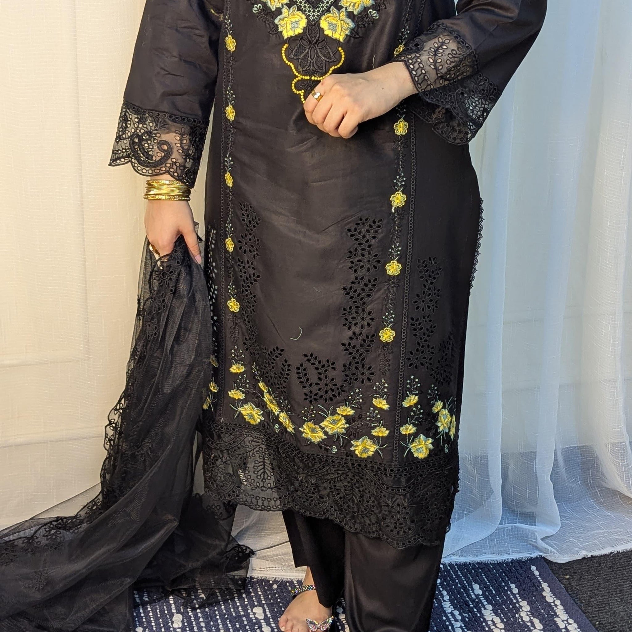 Amna Khurram Saima-Aug13 Black Ready to wear
