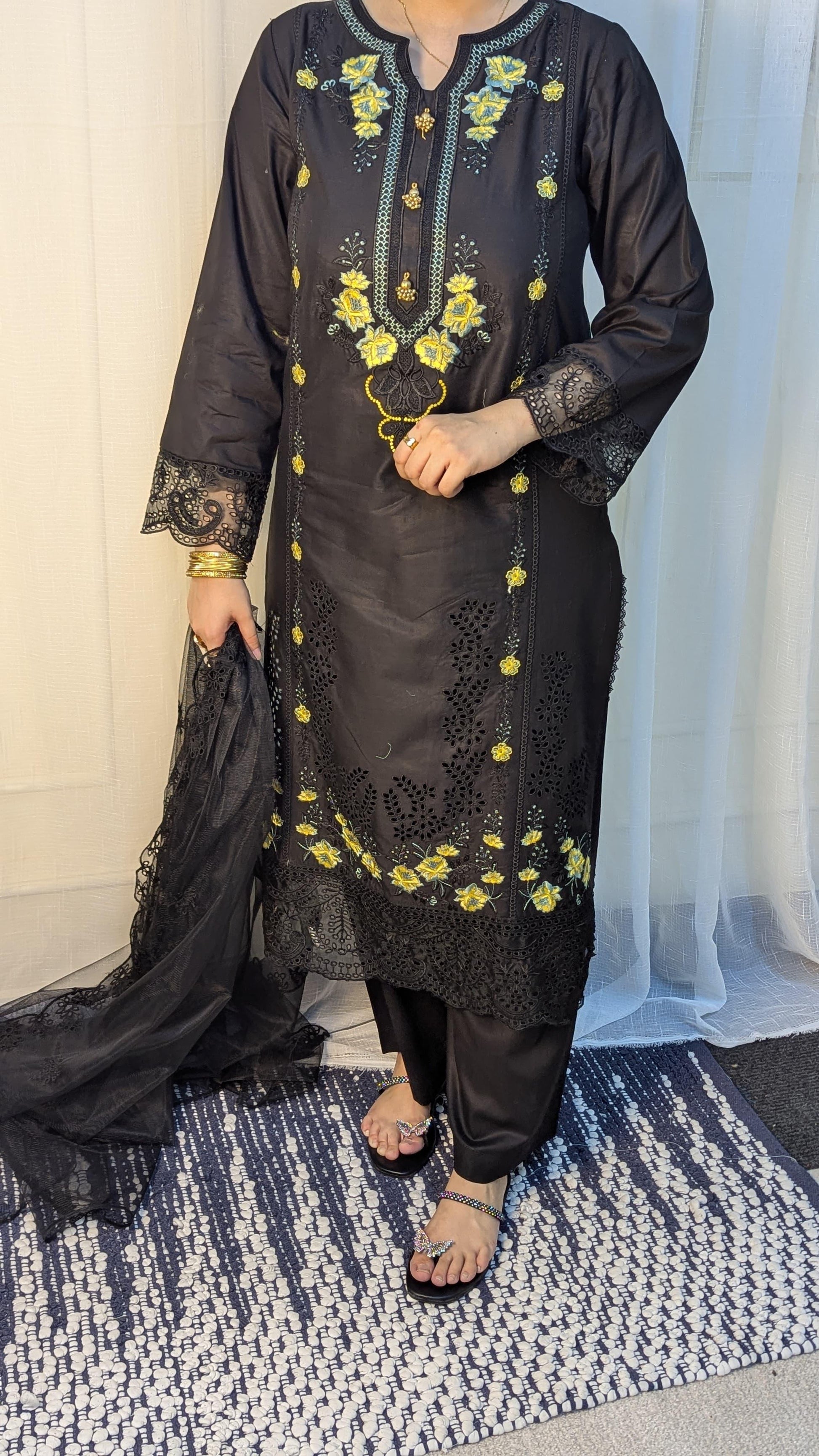 Amna Khurram Saima-Aug13 Black Ready to wear
