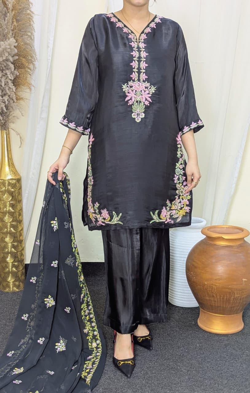 Amna Khurram Black Zimal-nov#19 3pc Raw Silk Ready to wear