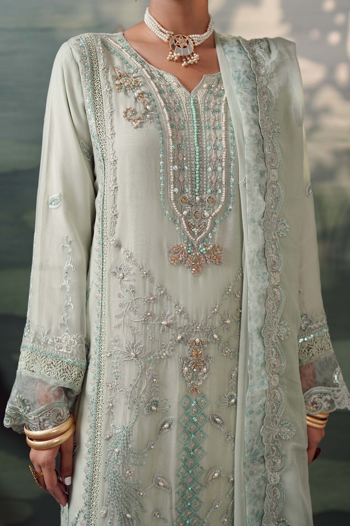 Guzel Alva – Silvaana Chiffon Luxury Wear Collection 25