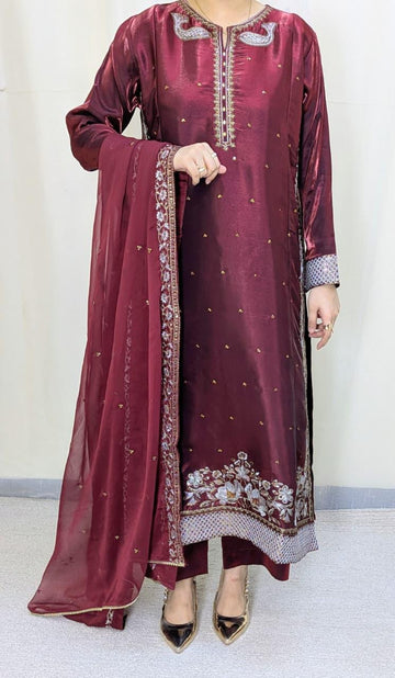 Amna Khurram Maroon Zimal-nov#25 3pc Raw Silk Ready to wear