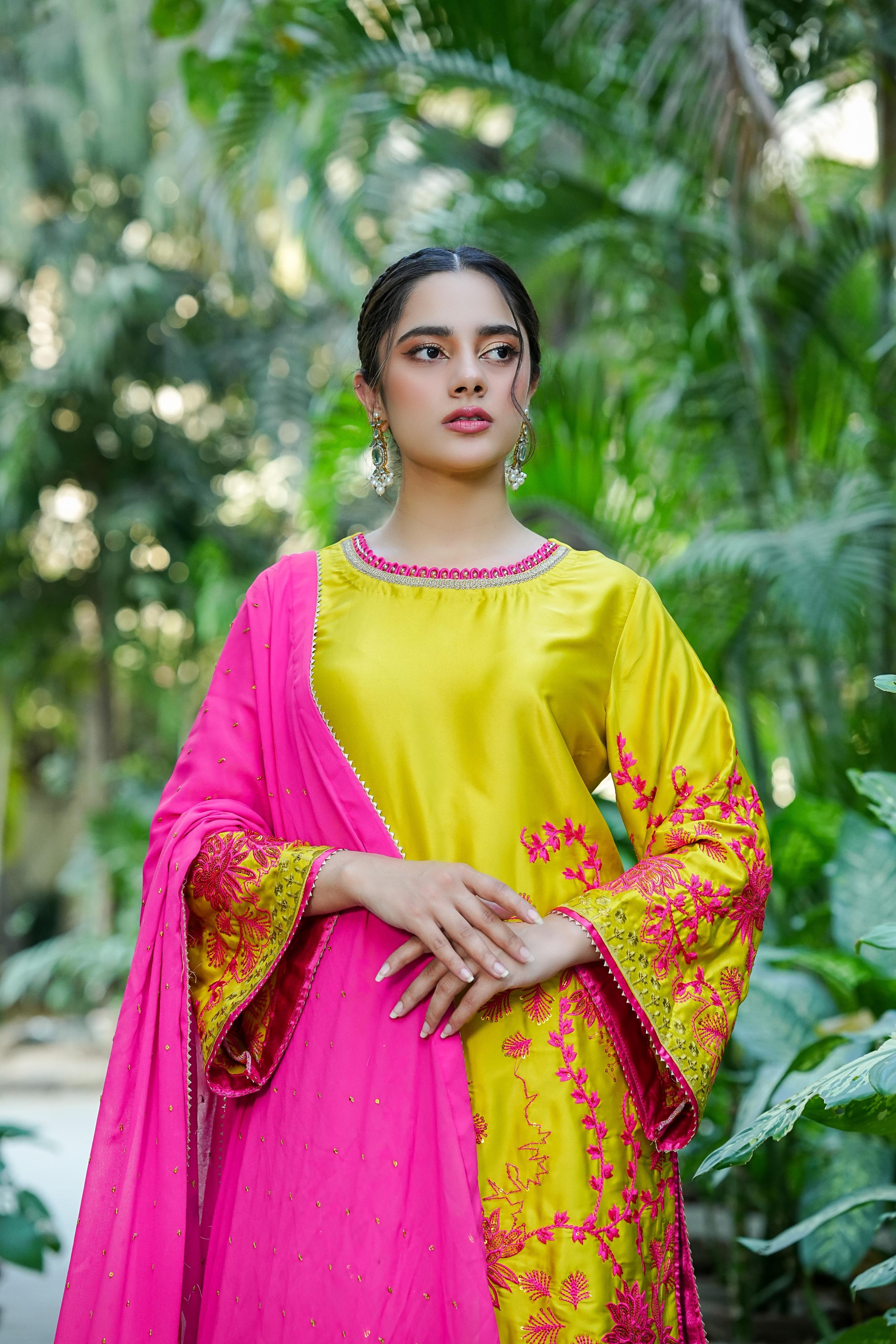 Amna Khurram D-02 Ready to wear Silk Collection