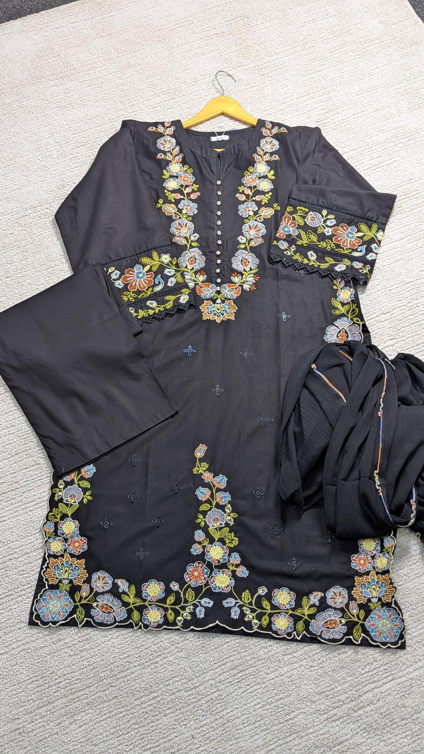 Amna Khurram Zimal-Aug7 Black Ready to wear
