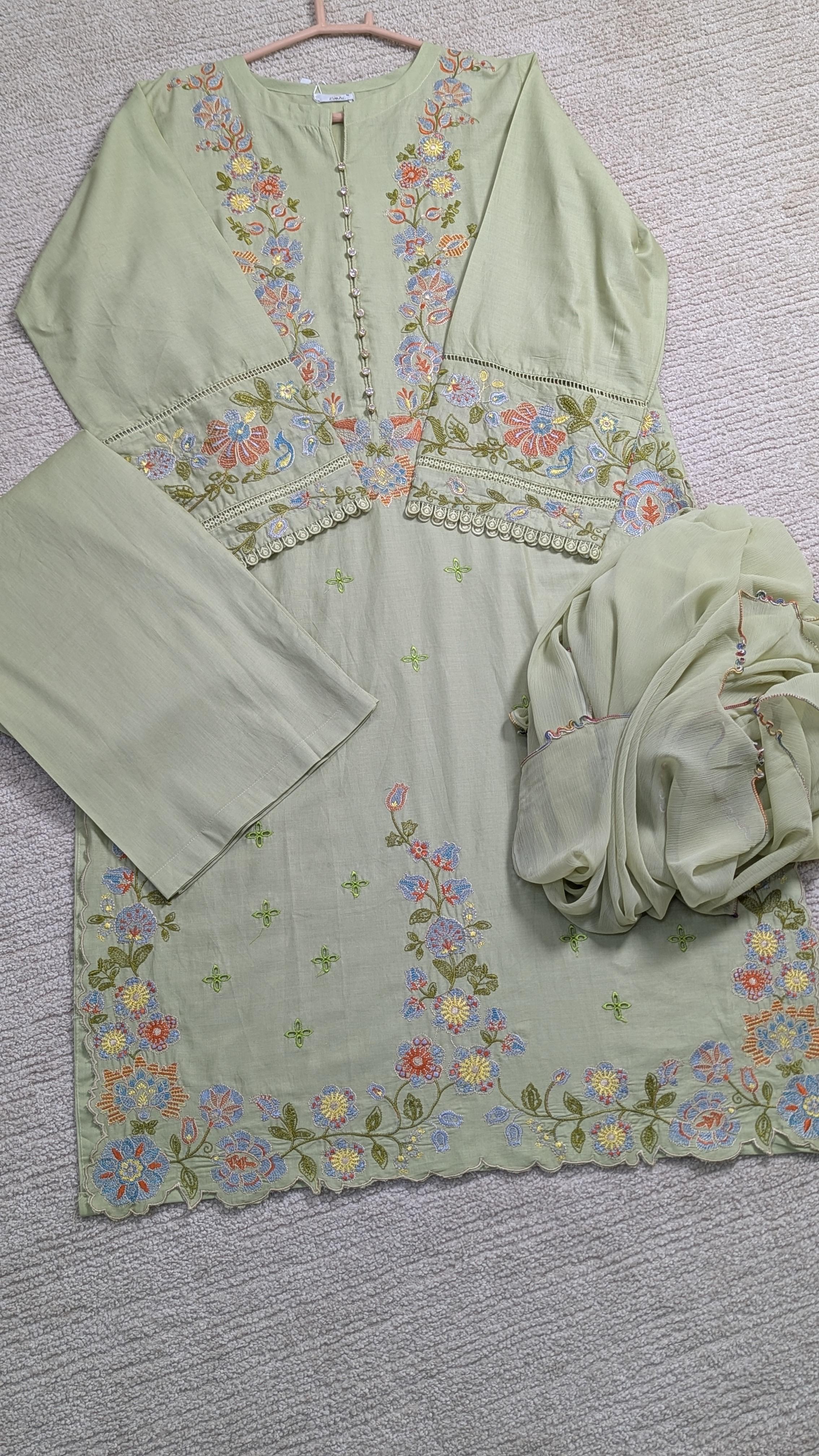 Amna Khurram Zimal-Aug7 Green Ready to wear
