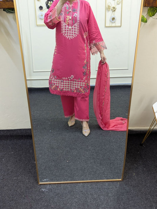 Amna Khurram Pink 3pc Ready to wear