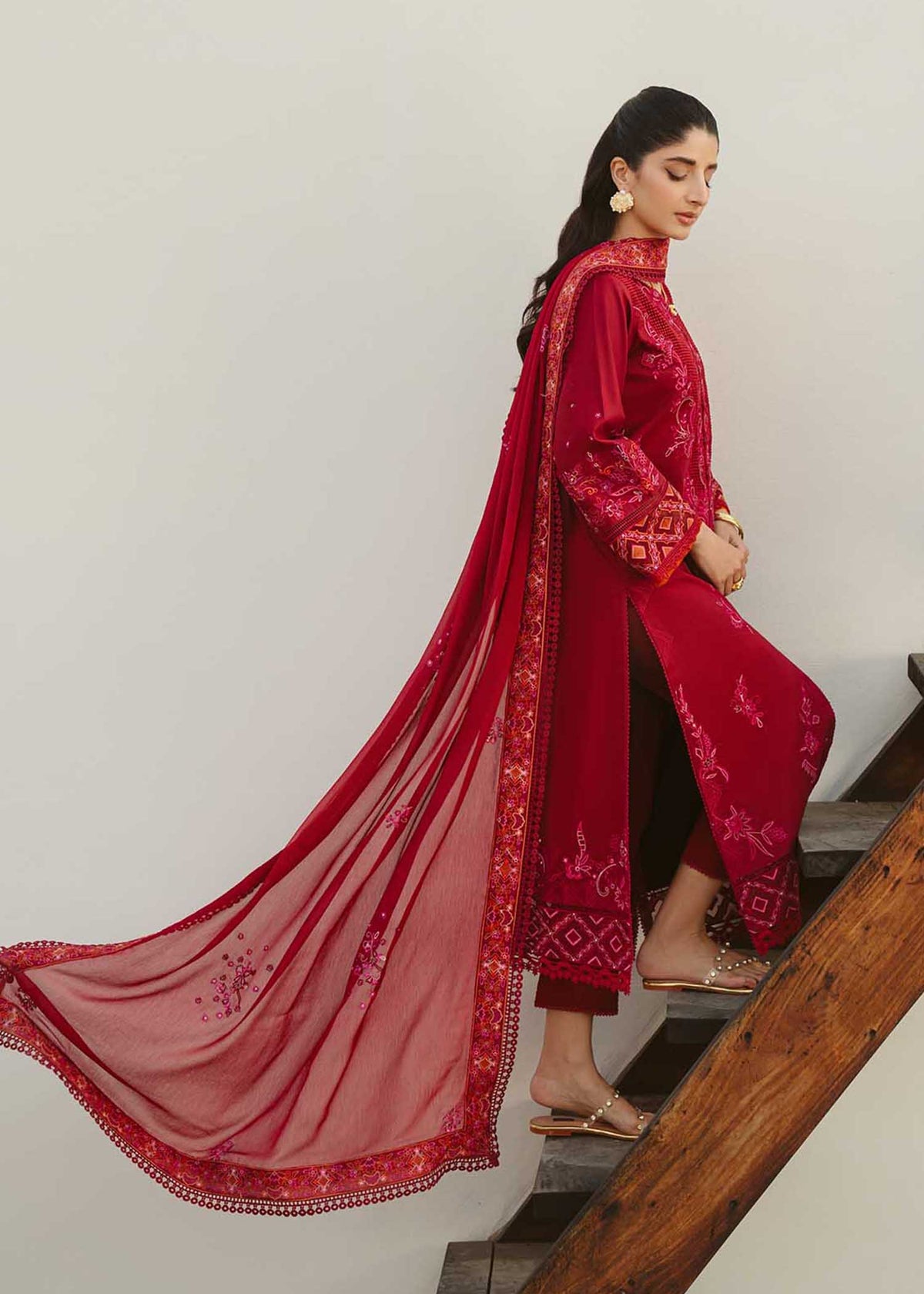 Jeem 3 PIECE EMBROIDERED CHERRY RED LAWN 25'