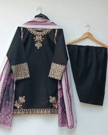 Amna Khurram Jugnu 1B 3pc Farshi Shalwar Ready to wear