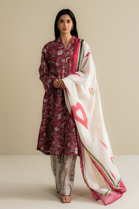 Coco by Zara shahjahan Lioré-7A Prints Edit III 25