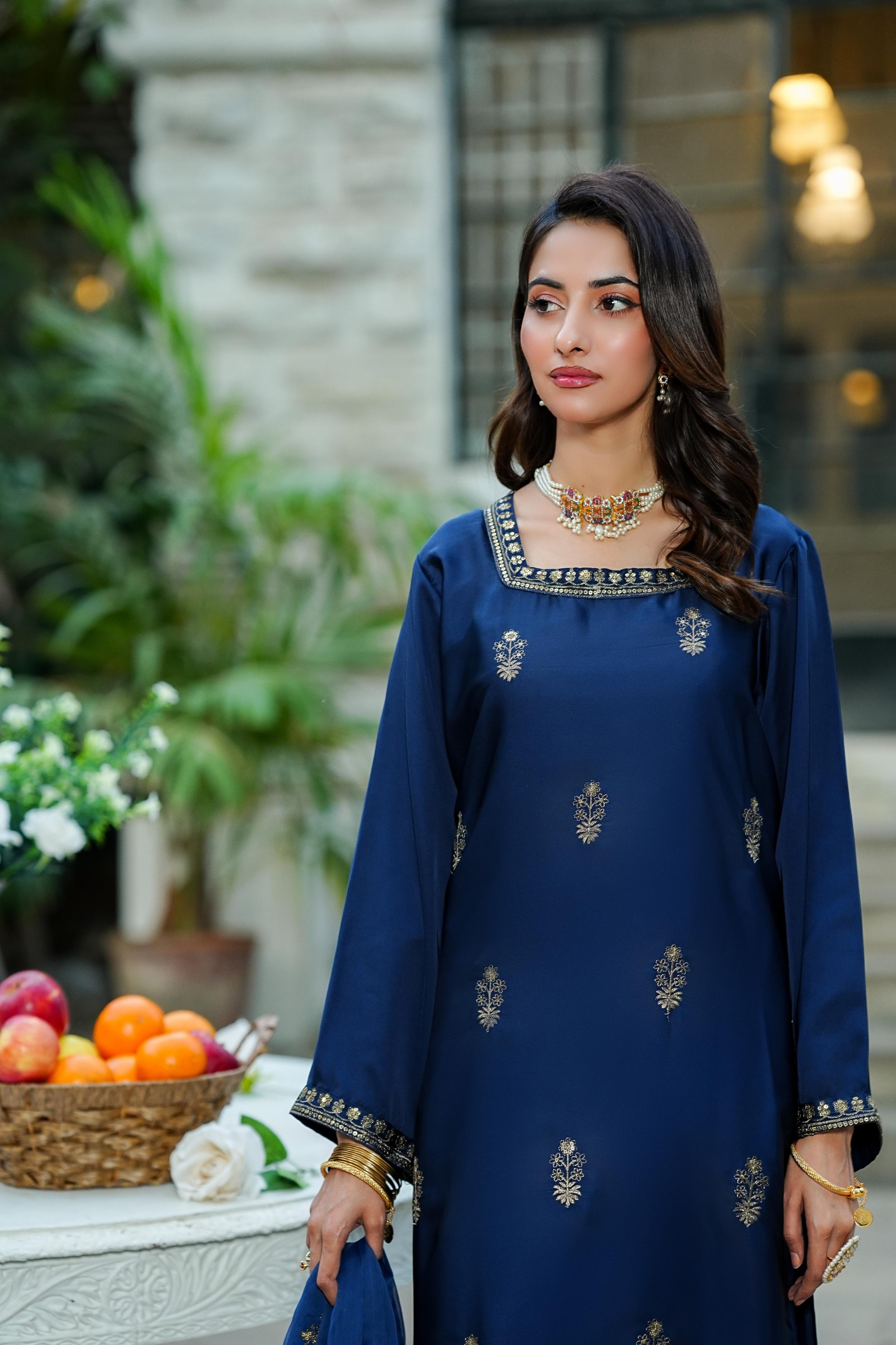 Amna Khurram D-08 Ready to wear Silk Collection