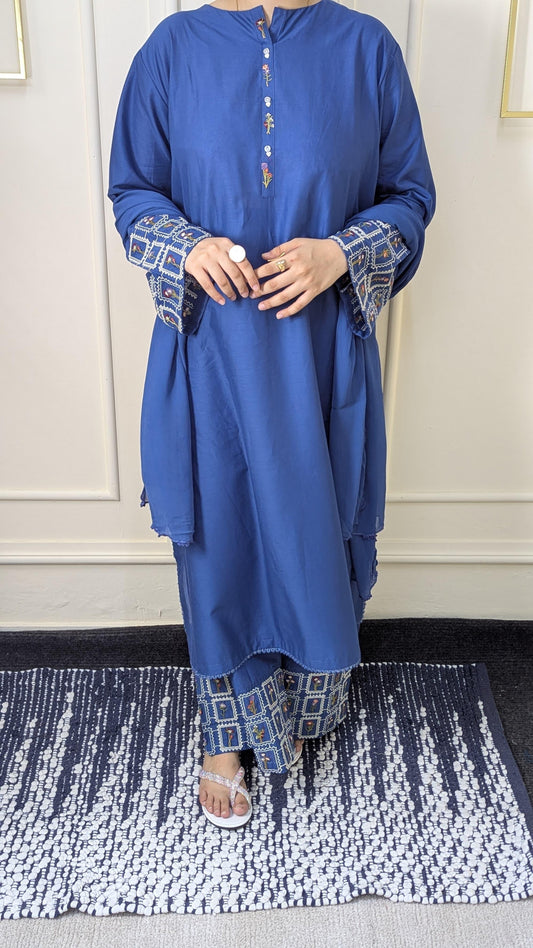 Amna Khurram Zimal-Aug10 Blue Ready to wear