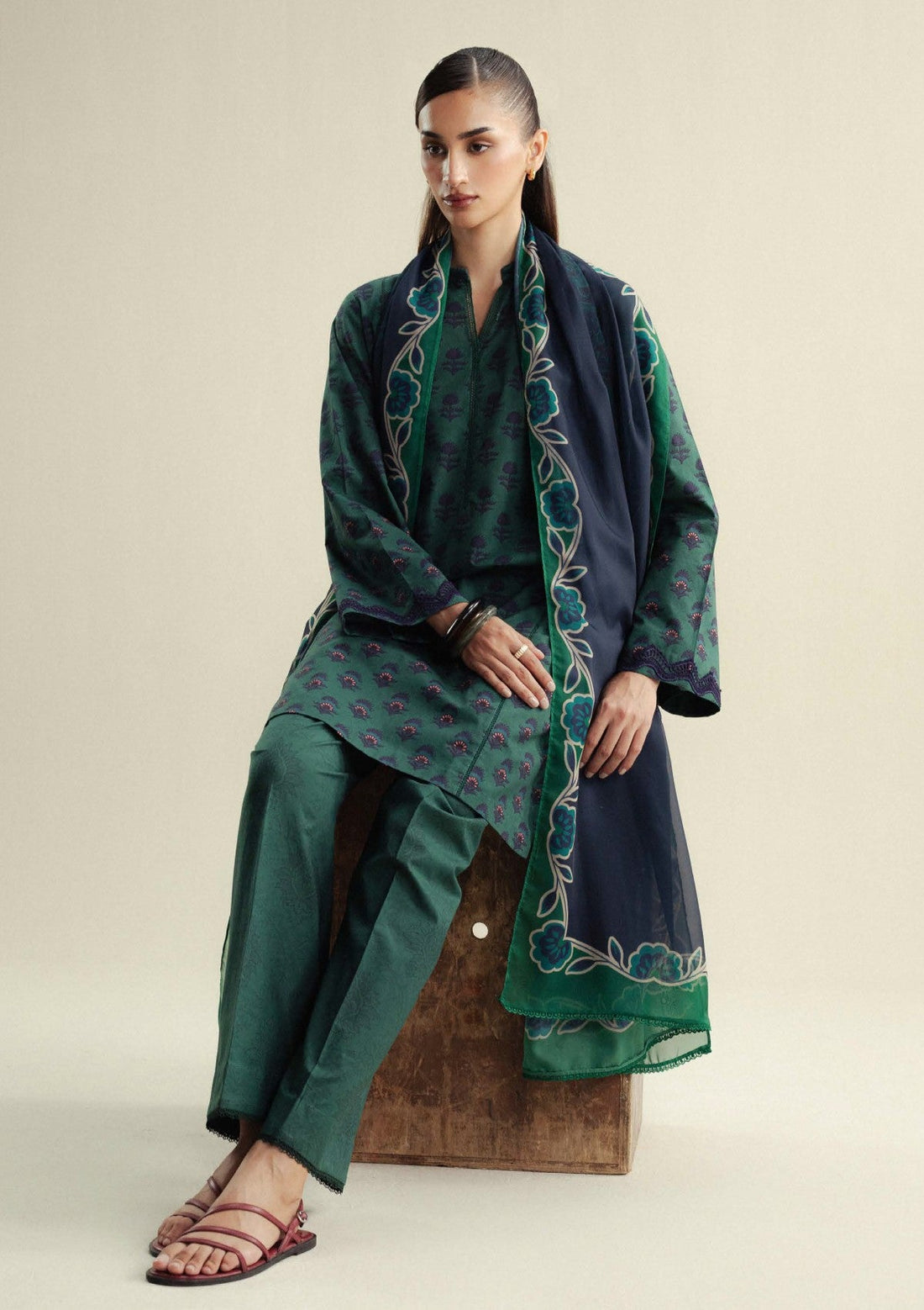 Coco by Zara shahjahan Willow D10A Drop-4 Unstitched 25'
