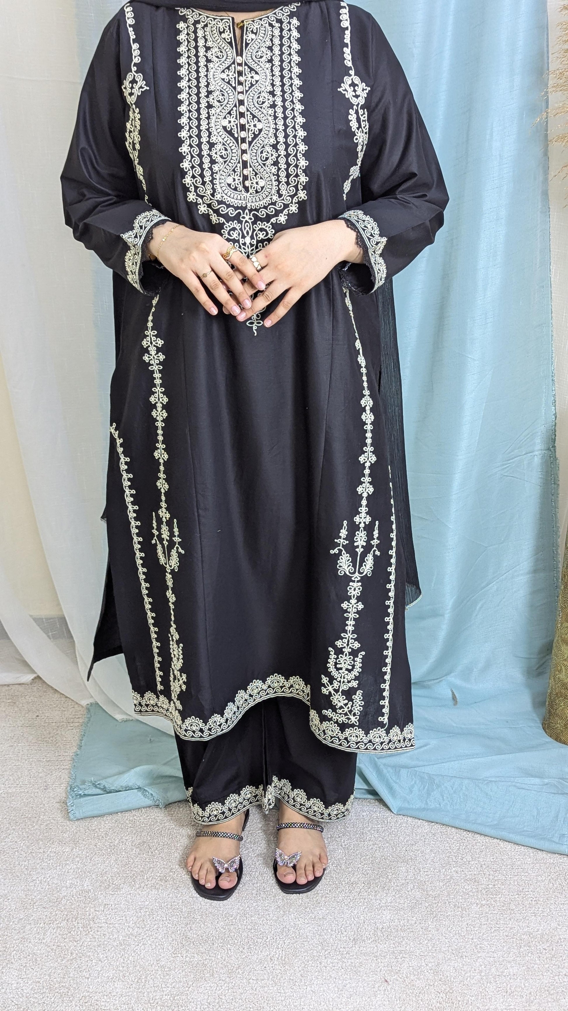 Amna Khurram Zimal-Aug6 Black Ready to wear
