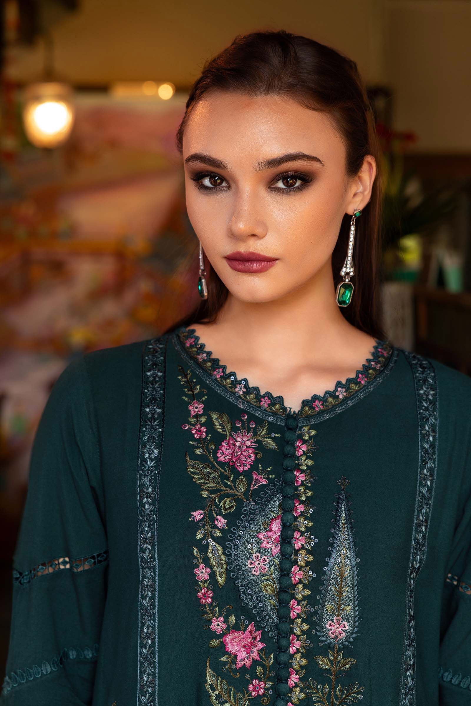 Maria b Mprints 7B Unstitched Embroidered Twill Linen 25'