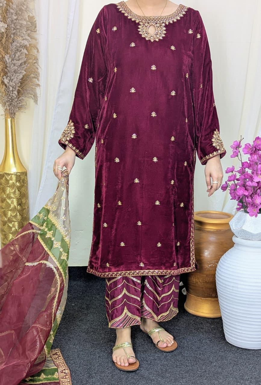 Amna Khurram Maroon Velvet 3pc Ready to wear