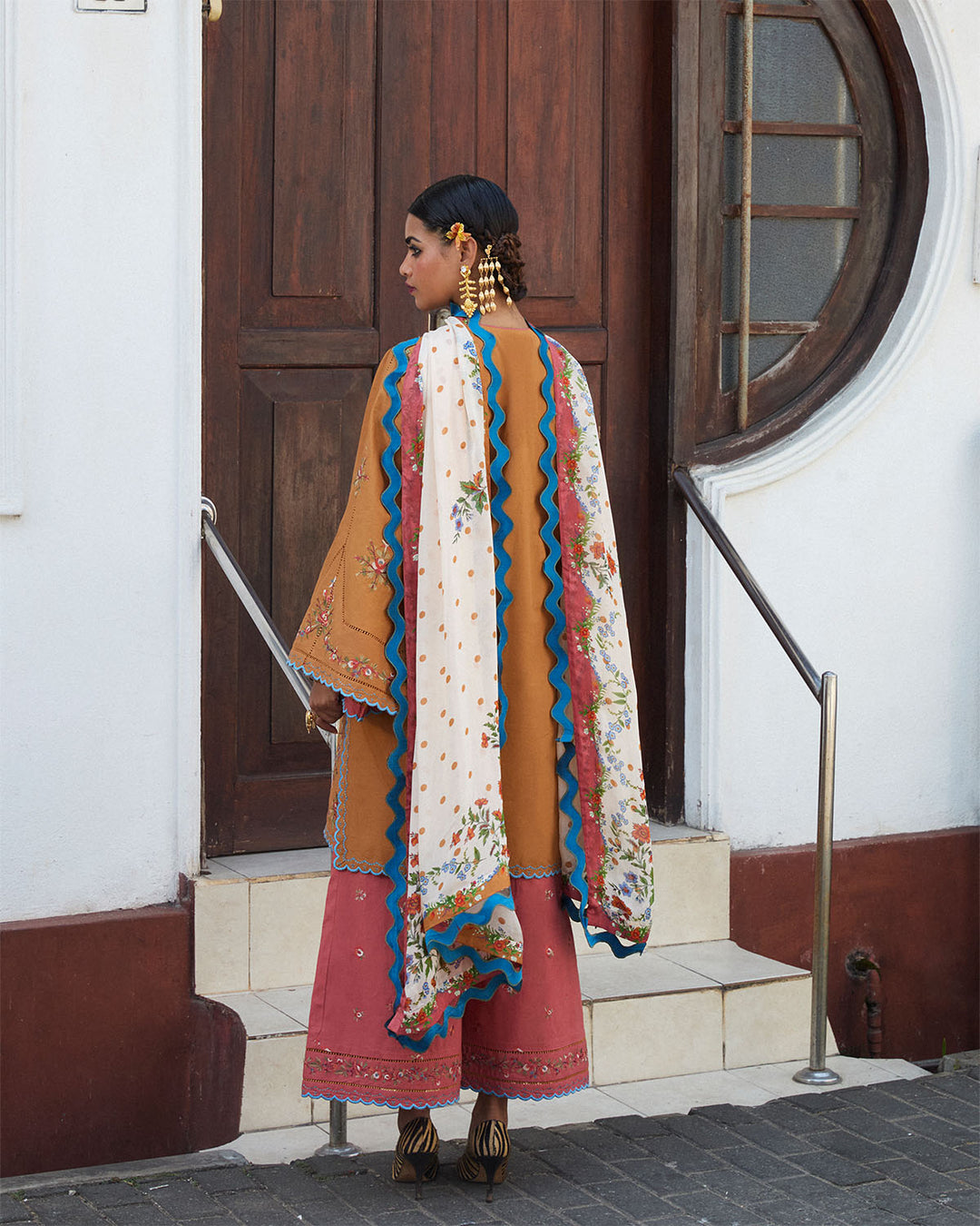 Jugnu Nal Luxury Lawn Collection 25