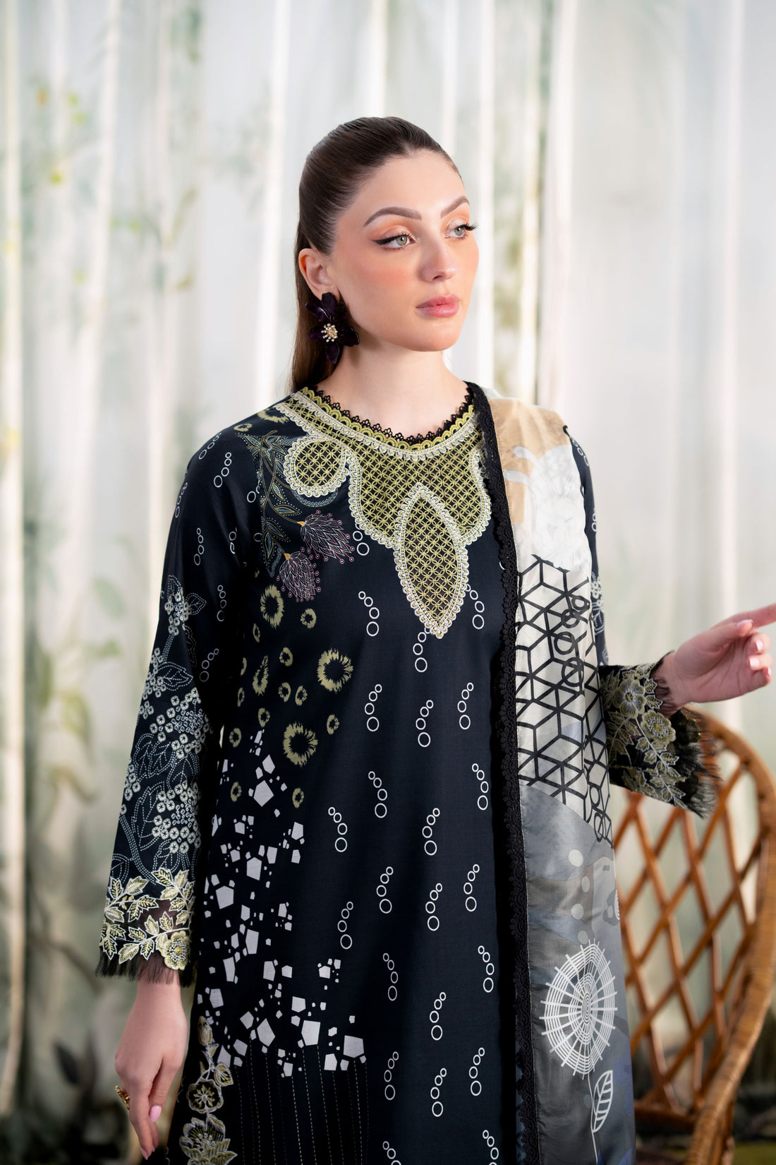 Aabyaan NAZAN (AR-10) Shezlin chikankari ramdan edit '25
