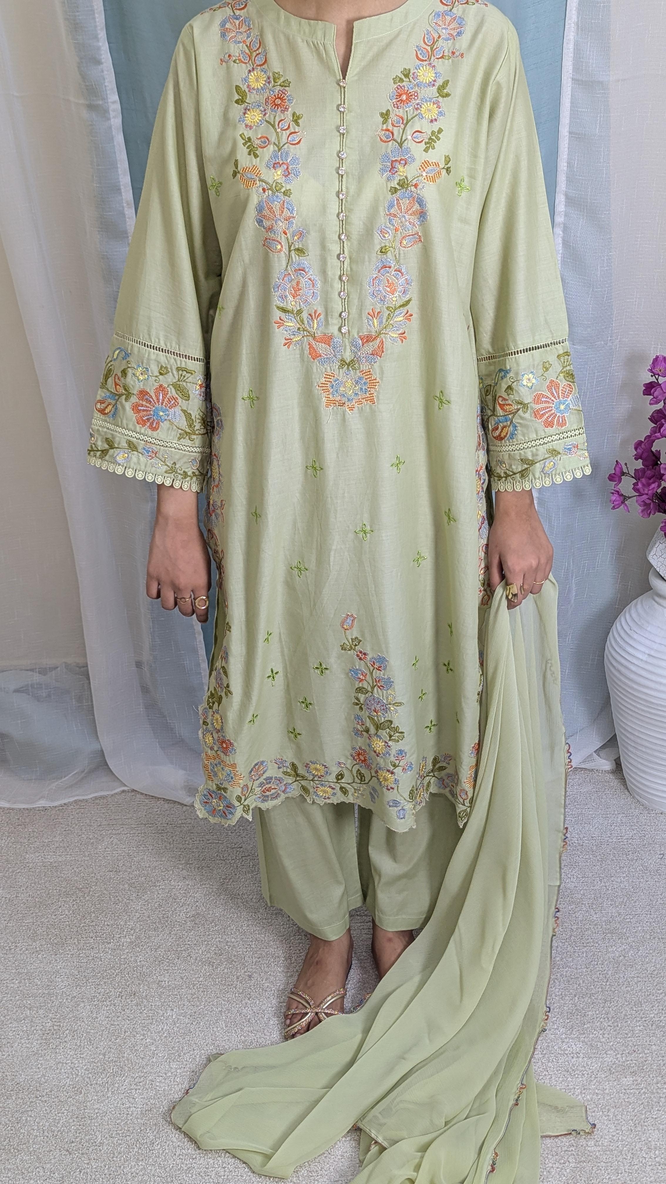 Amna Khurram Zimal-Aug7 Green Ready to wear