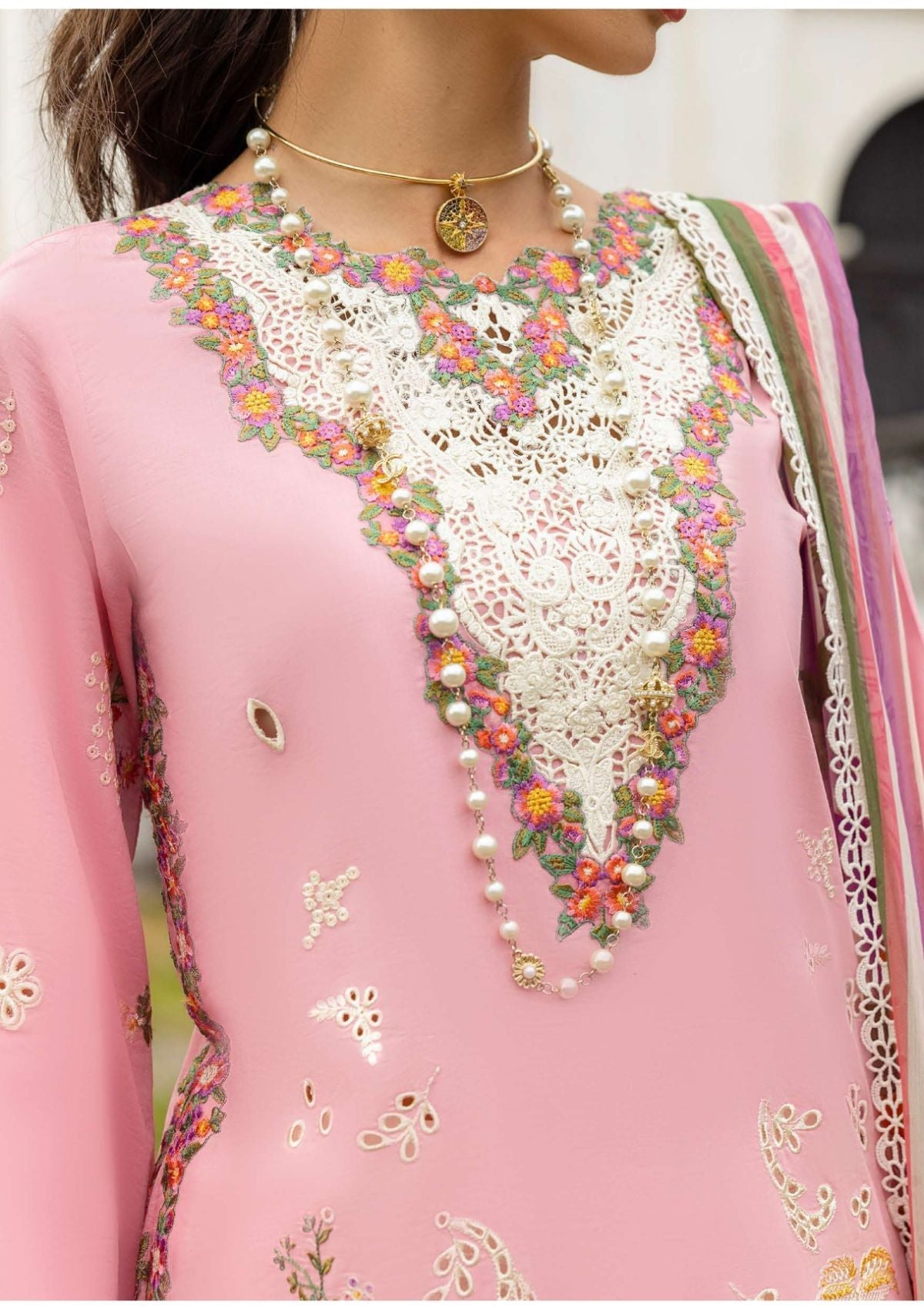 Mushq D-12 Twinkling Tempos Manaram Luxury Lawn'25
