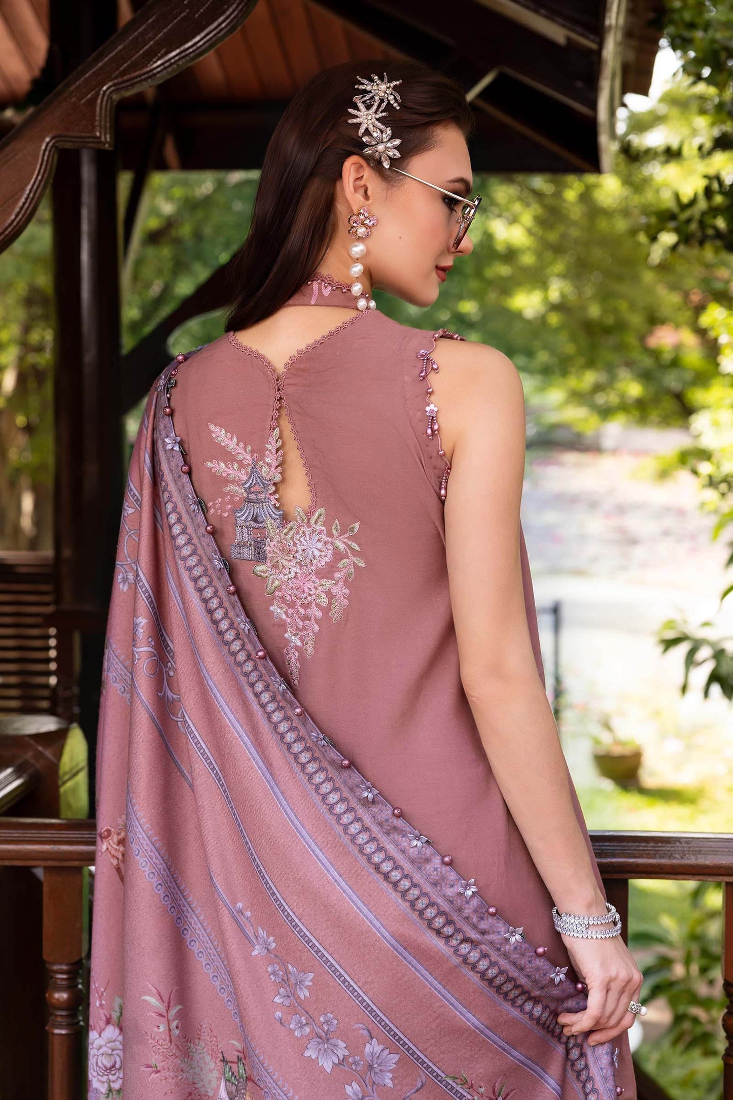 Maria b Mprints 1A Unstitched Embroidered Twill Linen 25'