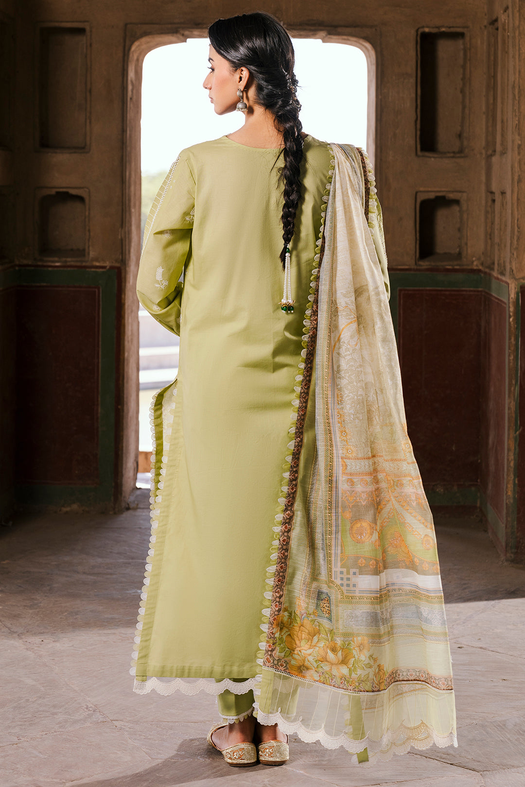 Zellbury WUS25E30828 Chikankari Collection 25'