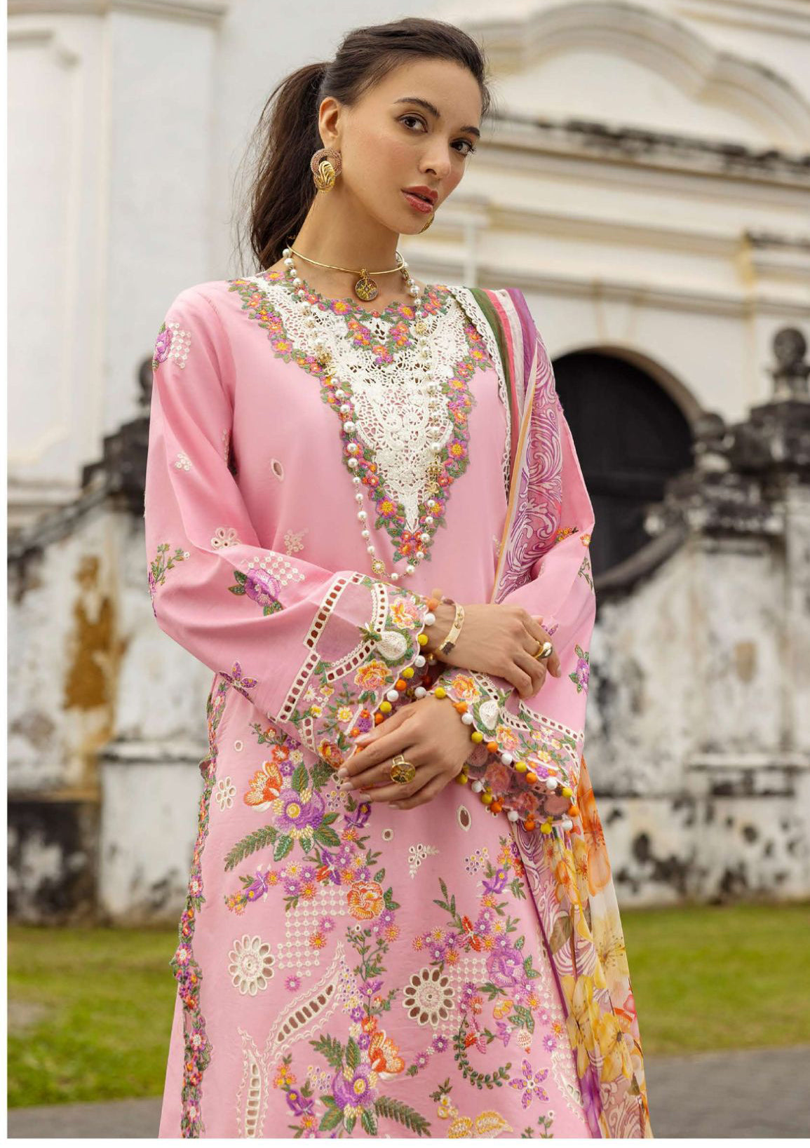 Mushq D-12 Twinkling Tempos Manaram Luxury Lawn'25