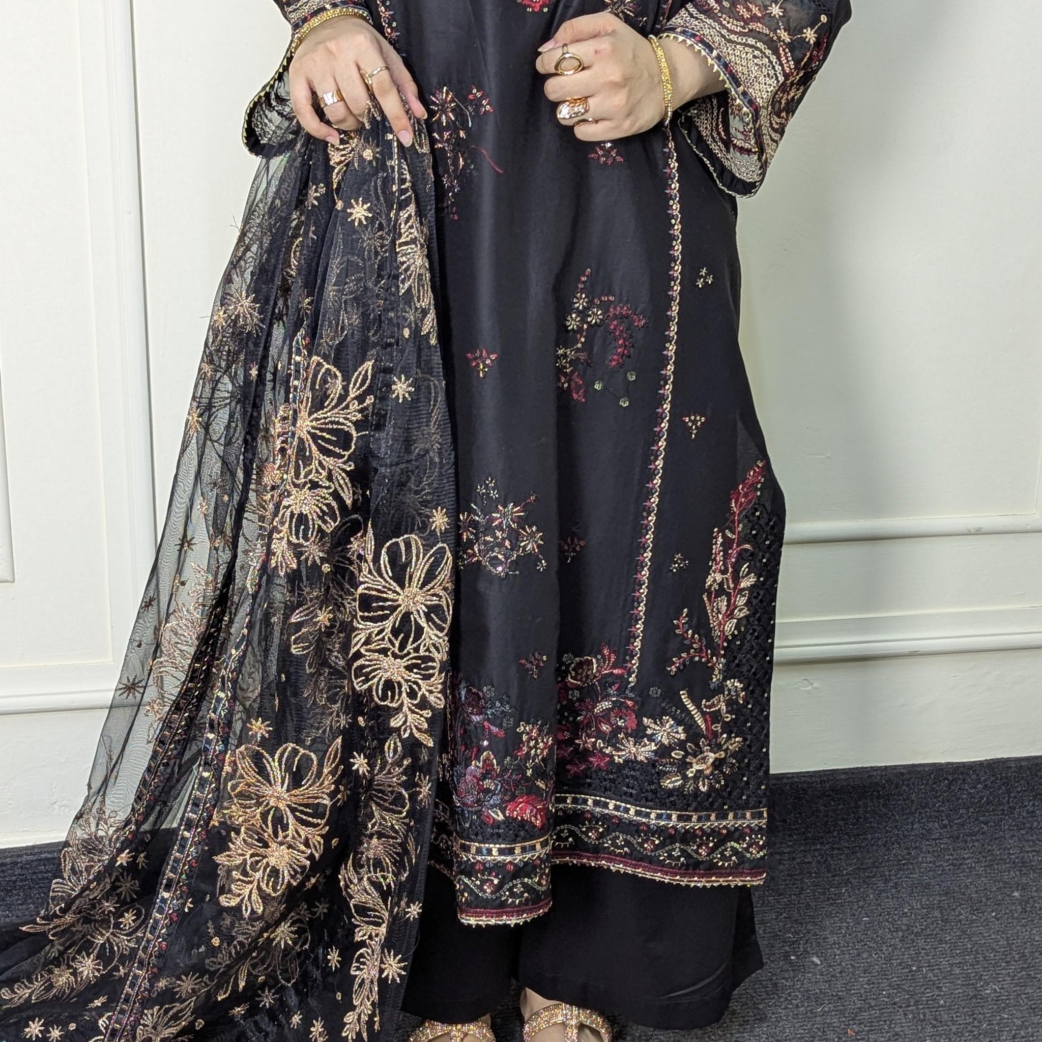 Amna Khurram Saima-Aug12 Black Ready to wear
