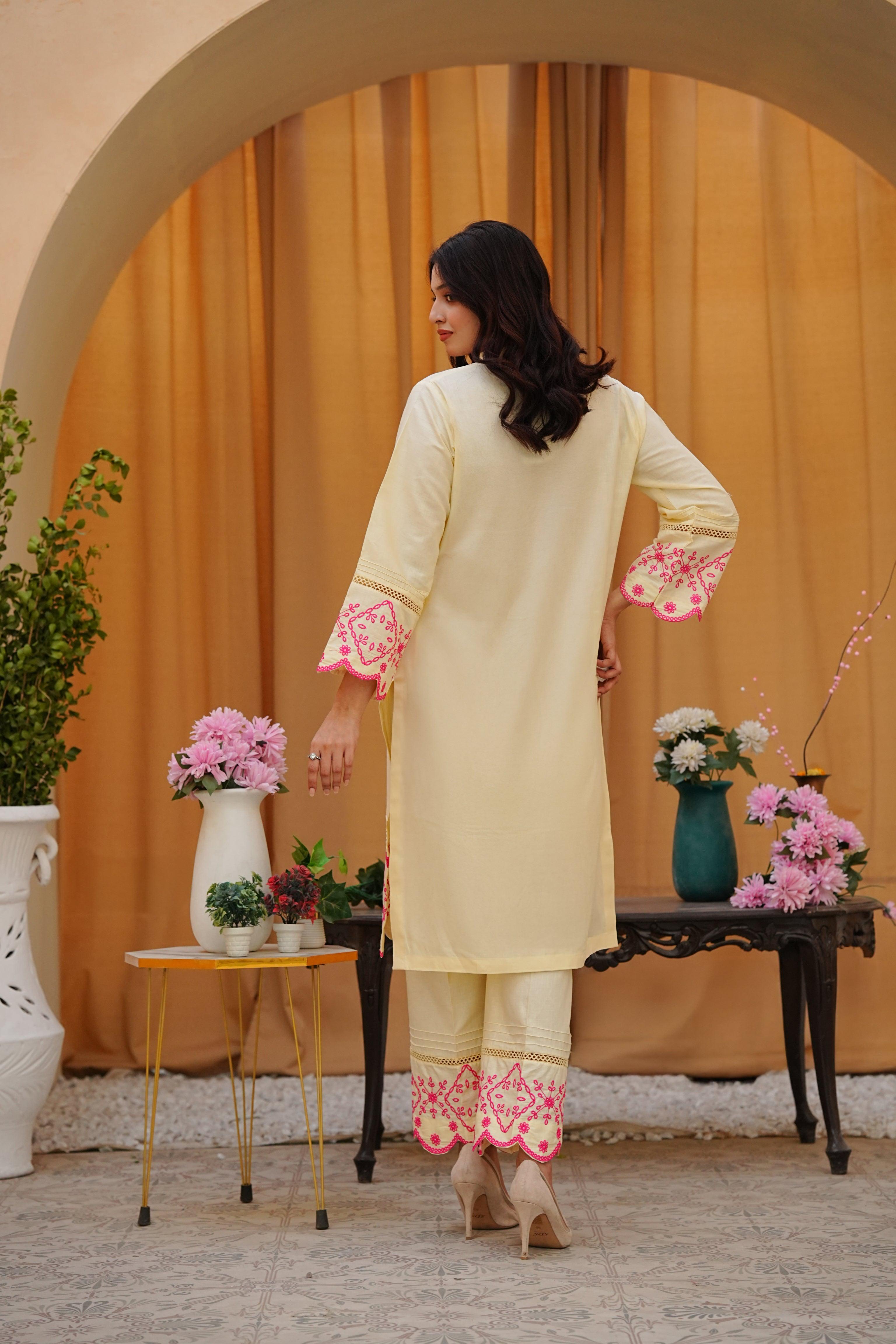 Amna Khurram D-2 Casuals Ready to Wear