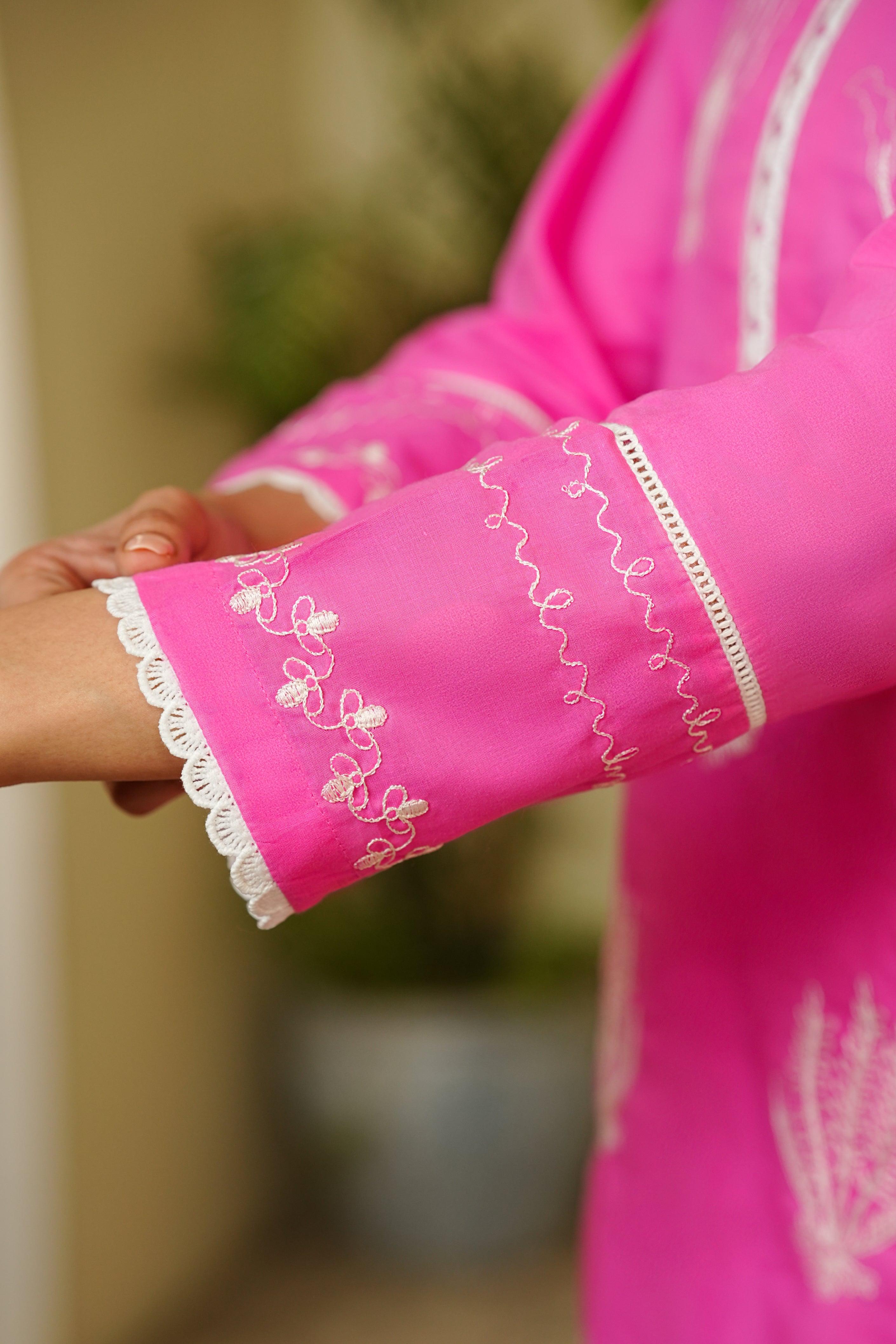 Amna Khurram D-4 Casuals Ready to Wear