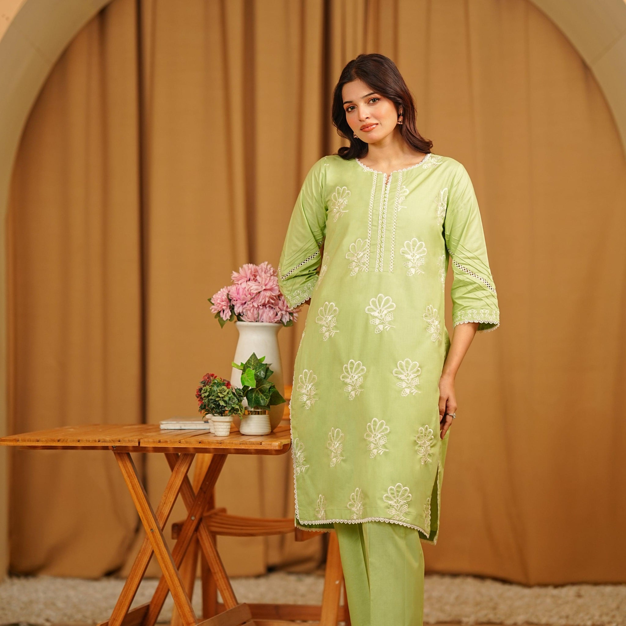 Amna Khurram D-8 Casuals Ready to Wear