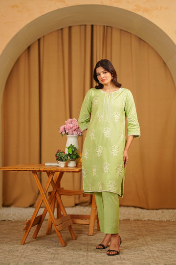Amna Khurram D-8 Casuals Ready to Wear