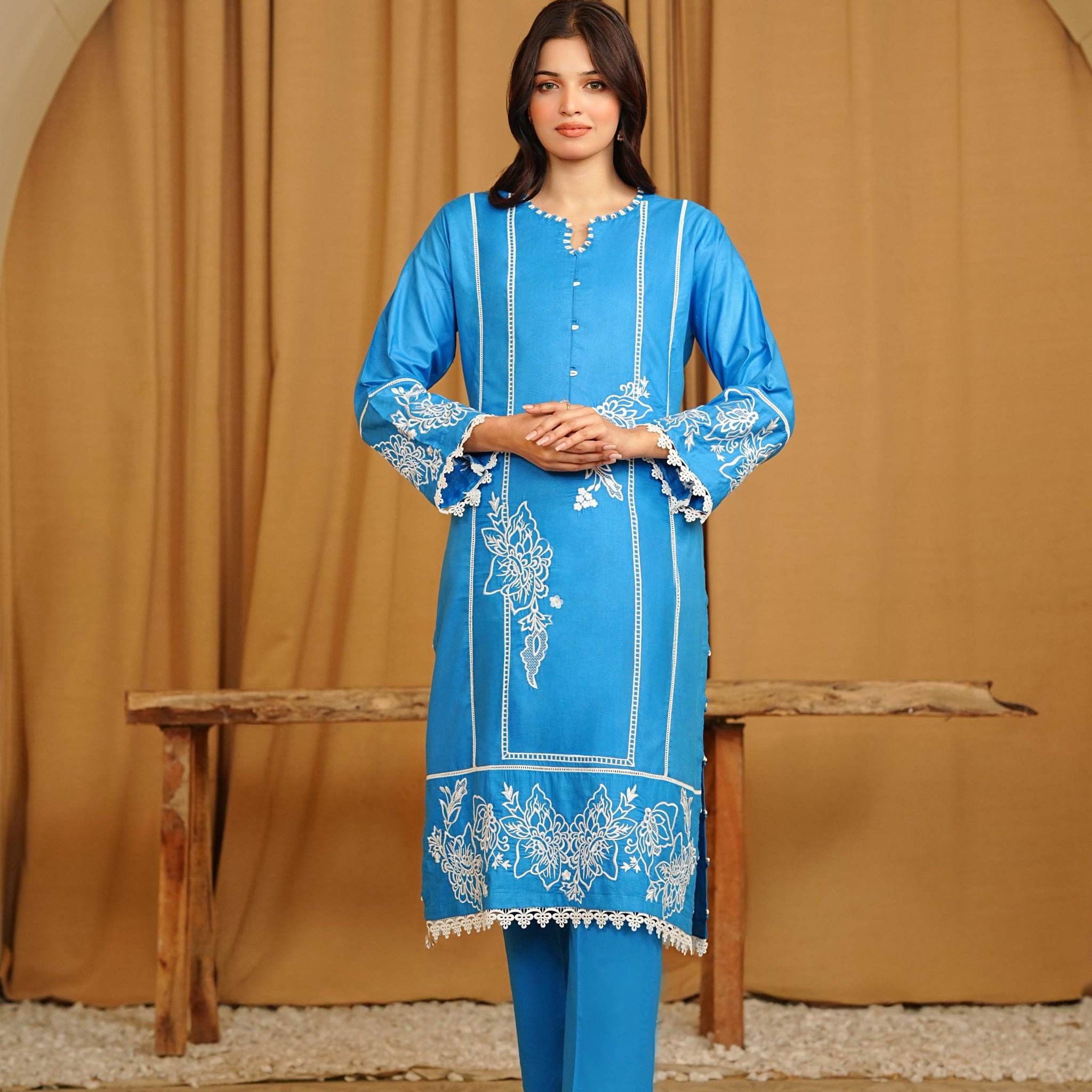 Amna Khurram D-10 Casuals Ready to Wear