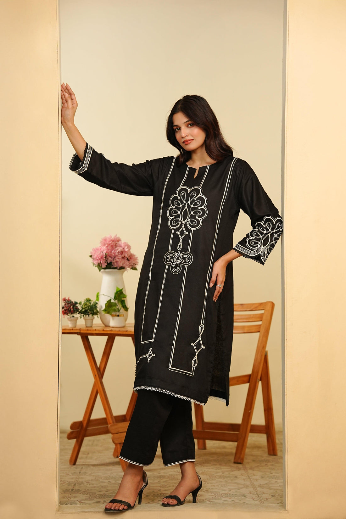 Amna Khurram D-6 Casuals Ready to Wear