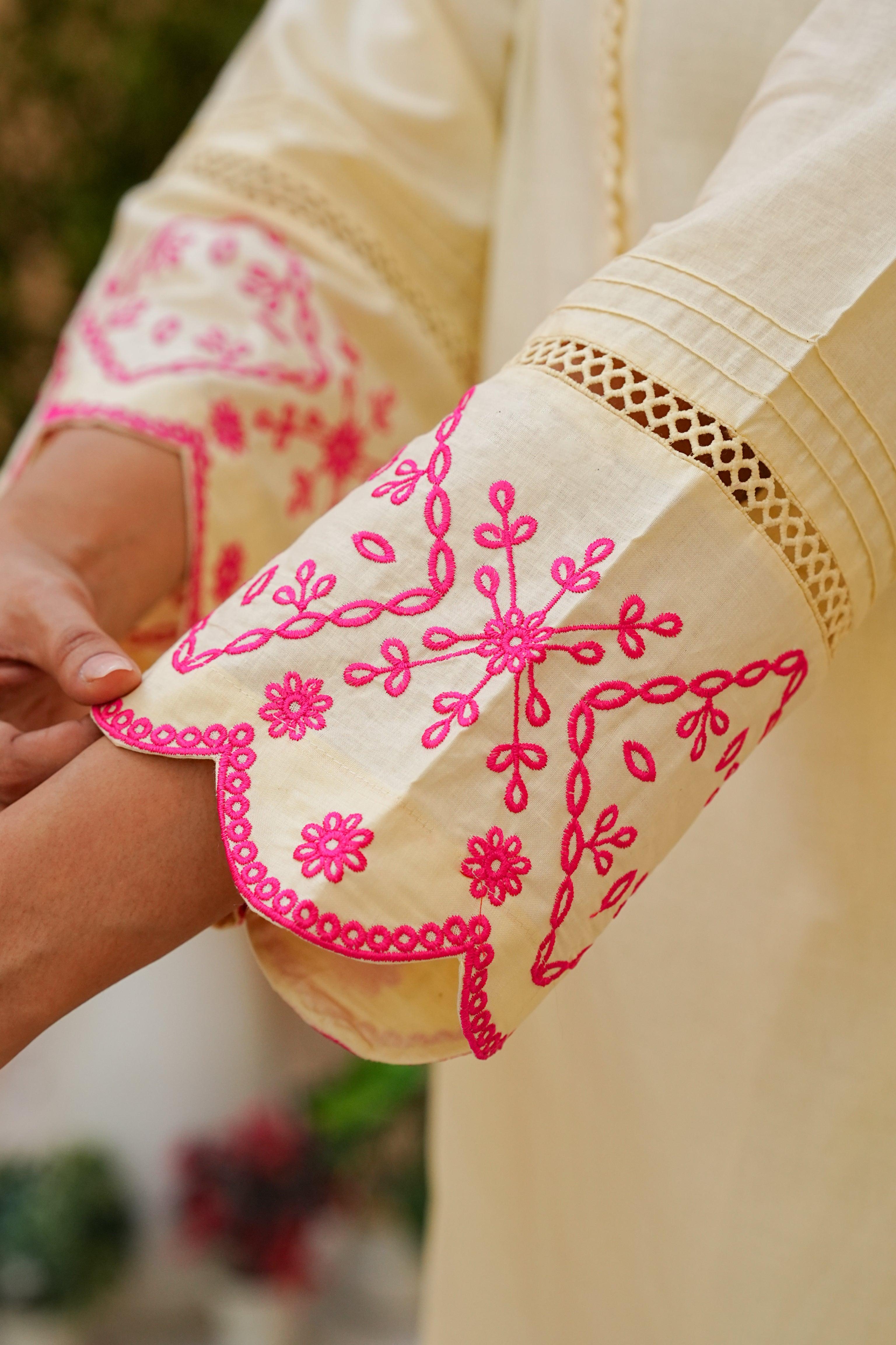 Amna Khurram D-2 Casuals Ready to Wear