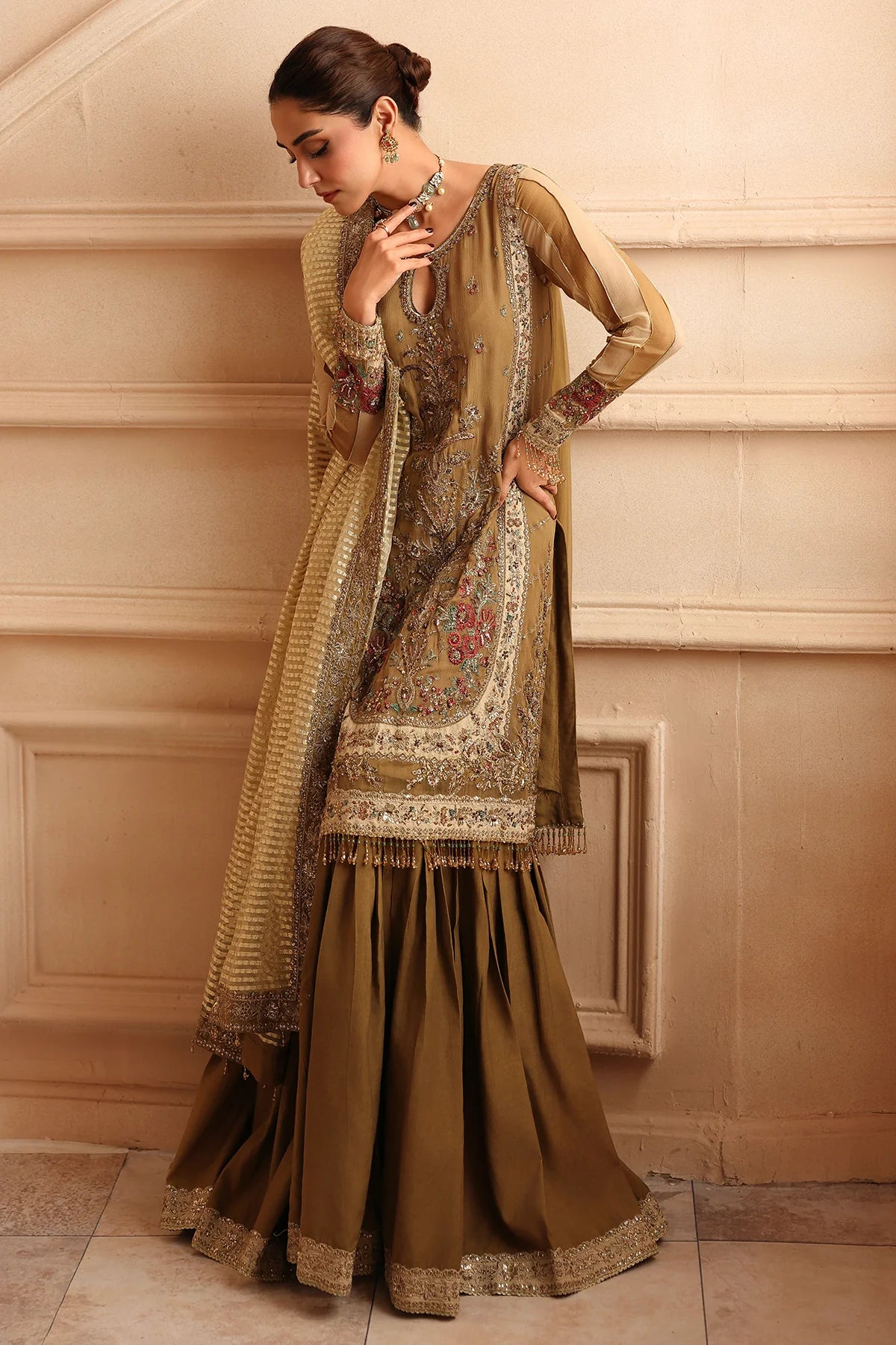 Charizma Dastan-e-Jashan Luxury Chiffon Vol-01 | 3-Piece Unstitched Suite (DJW6-06)
