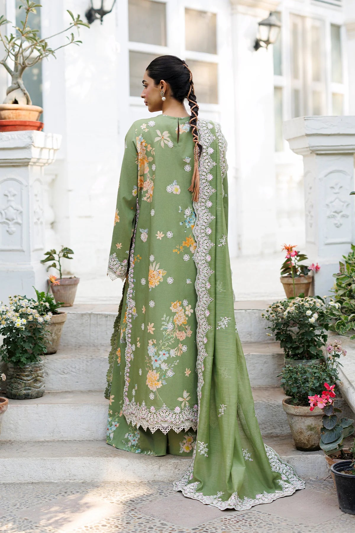 Afrozeh Embroidered Lawn 3-Piece Stitched suite -Green(Serelith)