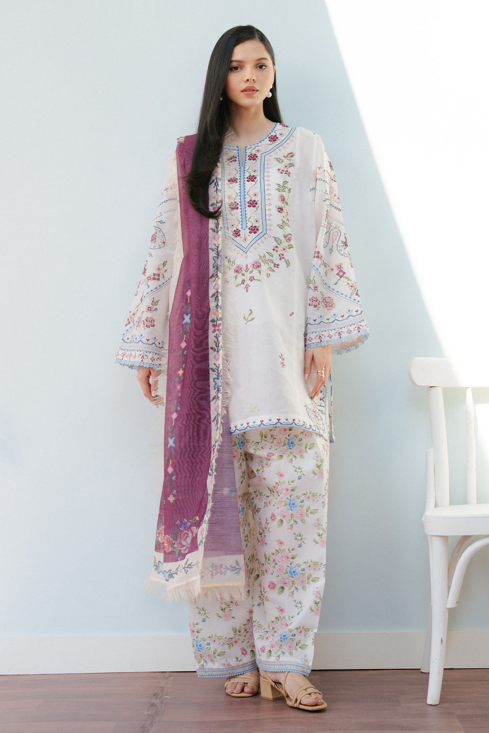 Coco by Zara shahjahan SERENE-2B Lawn 25'